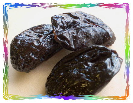 Organic Large Dried Prunes